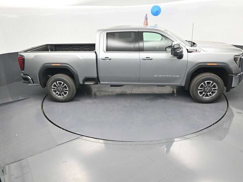 New 2026 GMC Sierra 2500 SLT AWD/4WD image 30