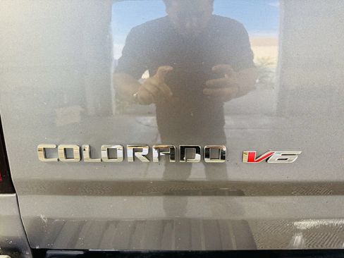 Used 2020 Chevrolet Colorado LT w/ LPO, Premium Interior Package AWD/4WD image 20