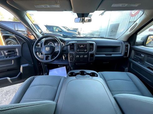 Used 2014 RAM 1500 Express image 34