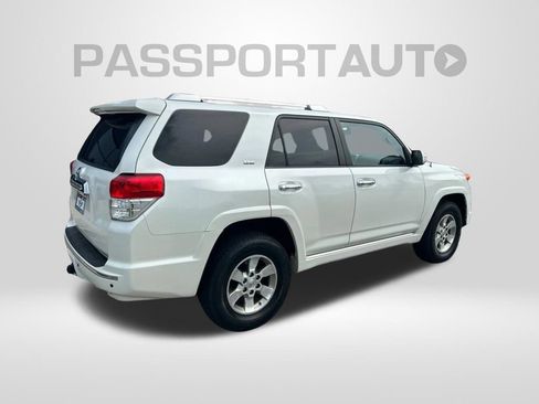 Used 2010 Toyota 4Runner SR5 w/ Convenience Pkg AWD/4WD image 6