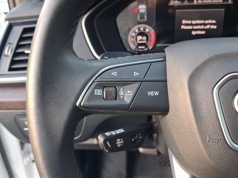 Used 2023 Audi Q5 2.0T Premium Plus w/ Premium Plus Package AWD/4WD image 19