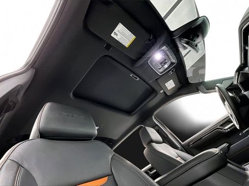 Used 2024 GMC Sierra 1500 AT4 w/ Technology Package image 23