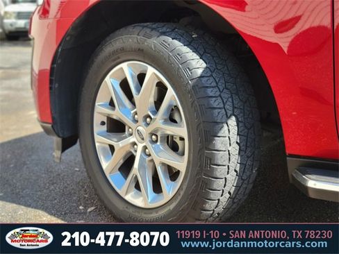Used 2021 Ford Expedition XLT image 33