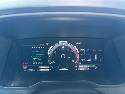 Used 2024 Toyota Tundra Limited AWD/4WD image 14