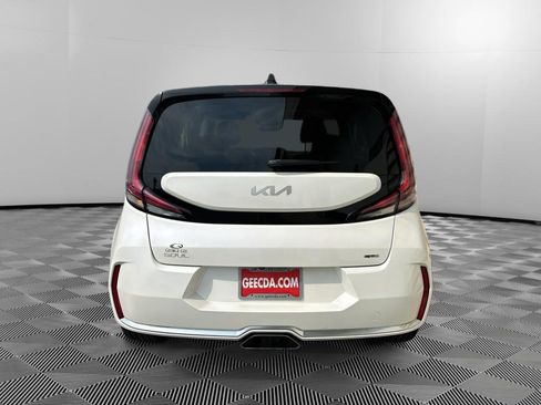 Used 2023 Kia Soul GT-Line FWD image 5
