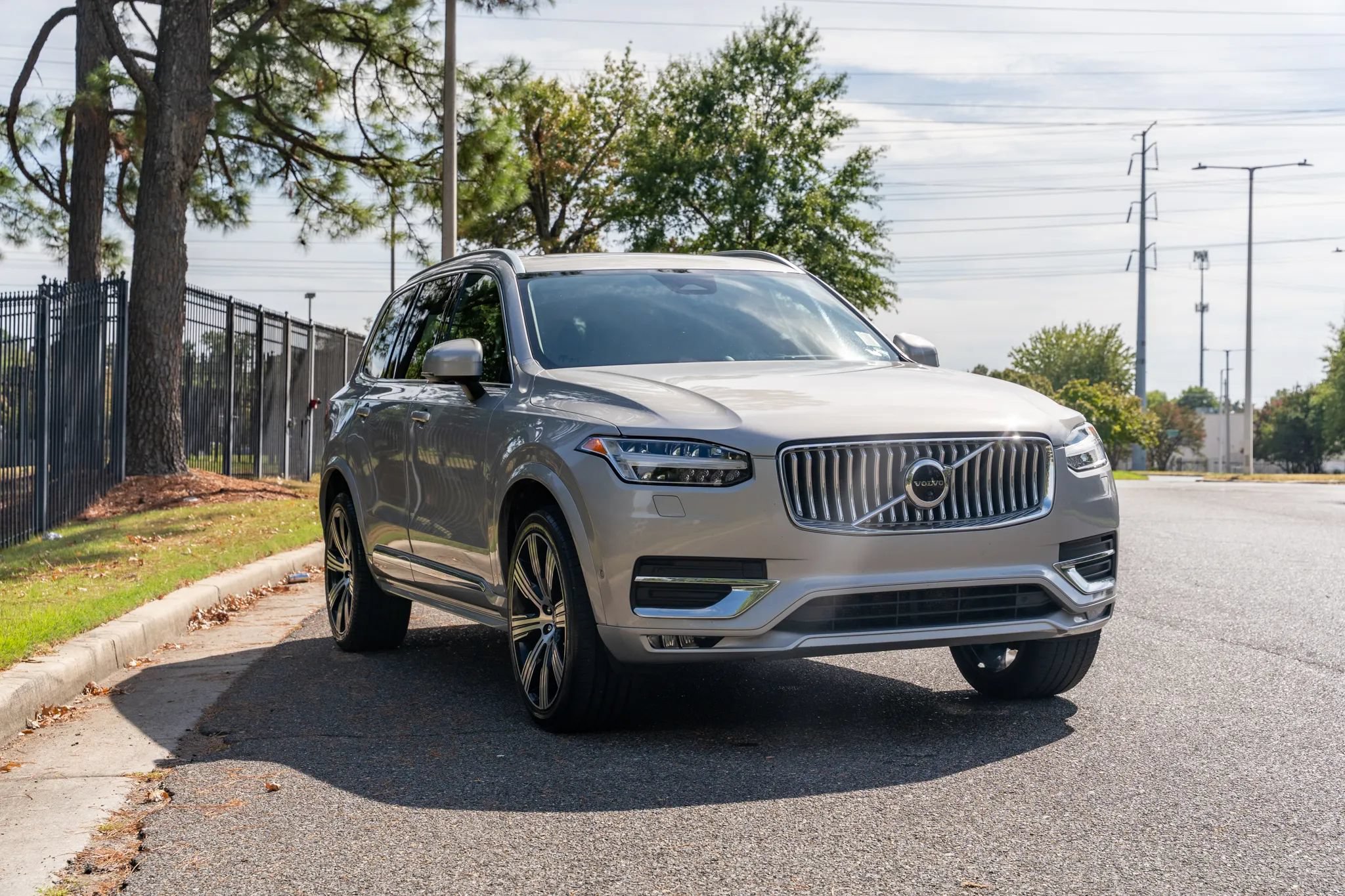 Used 2023 Volvo XC90 B6 Ultimate AWD/4WD image 4