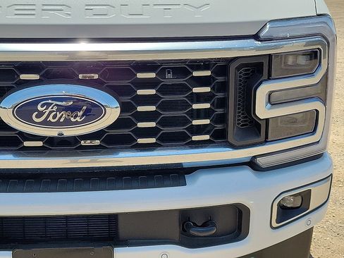 New 2026 Ford F350 Platinum w/ Platinum Plus Package AWD/4WD image 7