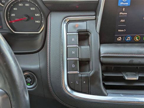 Used 2021 Chevrolet Suburban RST w/ Luxury Package AWD/4WD image 11