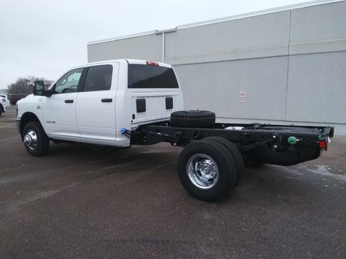 New 2026 RAM 3500 Tradesman w/ Chrome Appearance Group A image 7