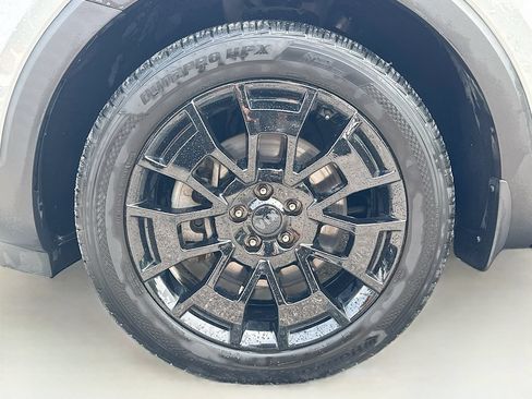 Certified 2021 Kia Telluride EX w/ EX Premium Package AWD/4WD image 36