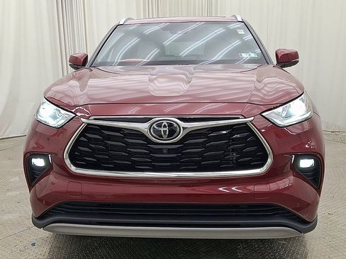 Used 2022 Toyota Highlander Platinum image 6