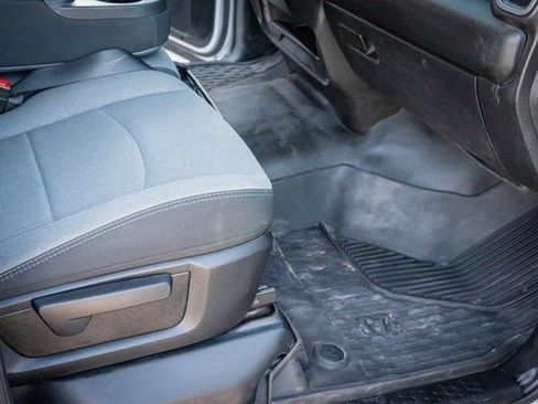 Used 2020 RAM 5500 Tradesman w/ Chrome Appearance Group image 30