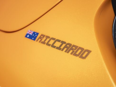 Used 2021 McLaren Elva RWD image 18