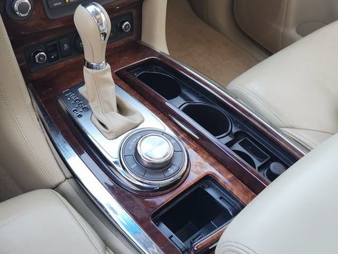 Used 2016 INFINITI QX80 4WD w/ Deluxe Technology Package image 21