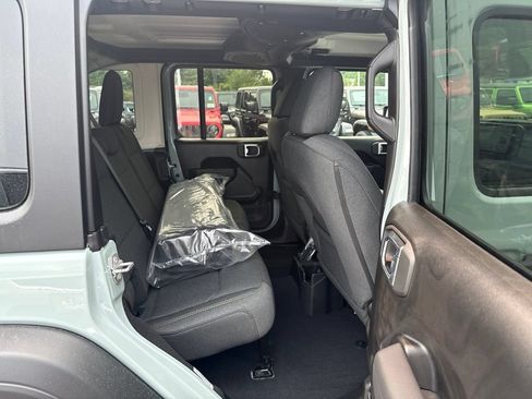 New 2026 Jeep Wrangler Unlimited Sport AWD/4WD image 22