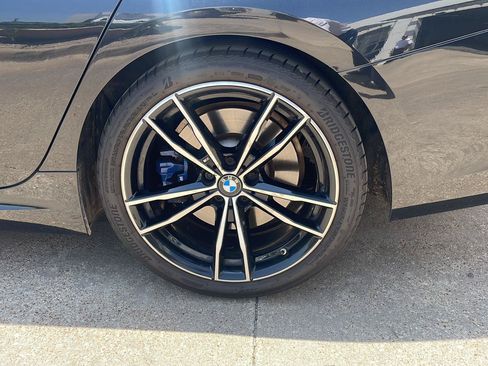 Used 2022 BMW M340i RWD image 5