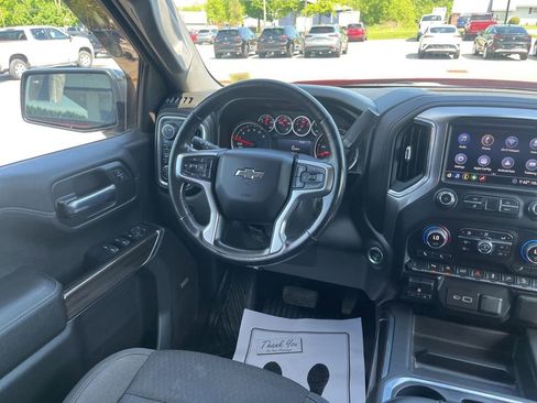 Used 2020 Chevrolet Silverado 1500 RST AWD/4WD image 11