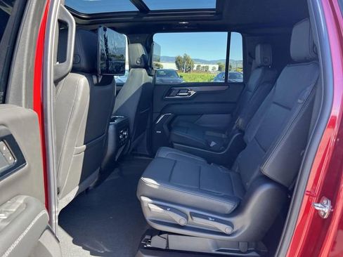 New 2026 GMC Yukon XL Denali w/ Denali Reserve Package AWD/4WD image 27