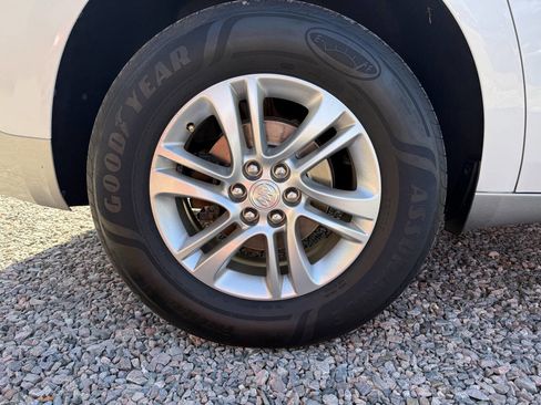 Used 2018 Buick Enclave Essence w/ Trailering Package image 3