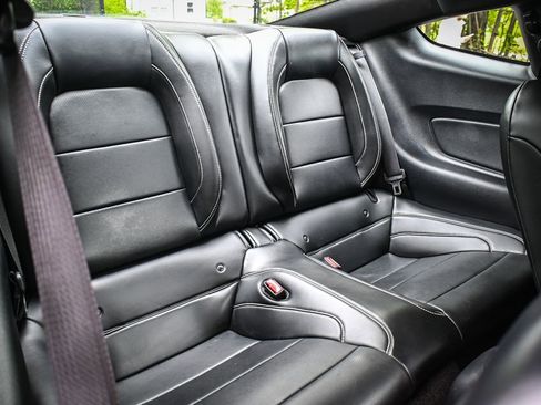 Used 2015 Ford Mustang GT Premium w/ Equipment Group 401A RWD image 16
