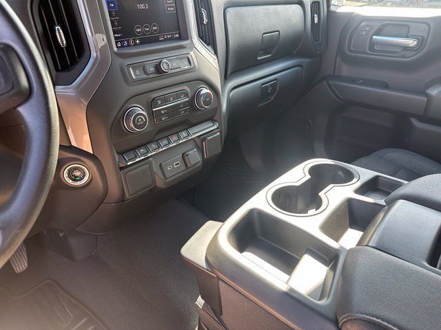 Certified 2022 Chevrolet Silverado 1500 Custom AWD/4WD image 24