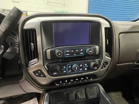 Used 2017 GMC Sierra 1500 SLT AWD/4WD image 28