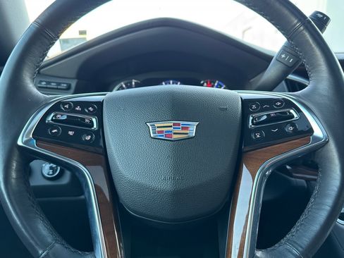Used 2020 Cadillac Escalade ESV Luxury image 29