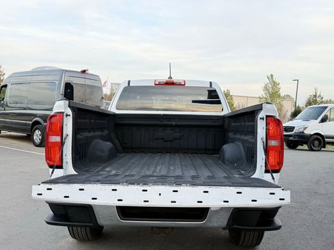 Used 2017 Chevrolet Colorado W/T w/ WT Convenience Package RWD image 37