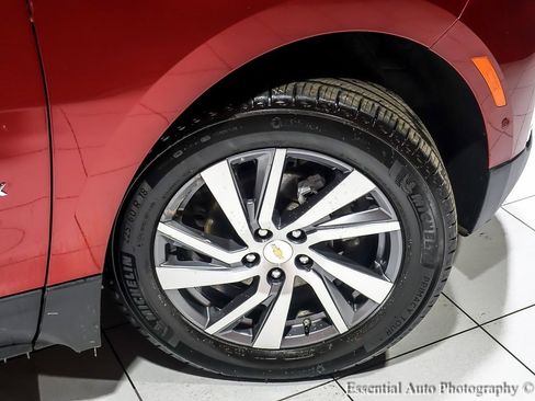 Used 2023 Chevrolet Equinox Premier image 13