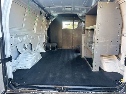 Used 2013 Ford E-150 and Econoline 150 image 19