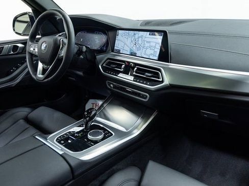 Certified 2022 BMW X5 xDrive40i w/ Premium Package image 26