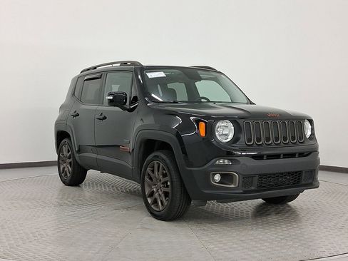 Used 2016 Jeep Renegade 75th Anniversary image 7