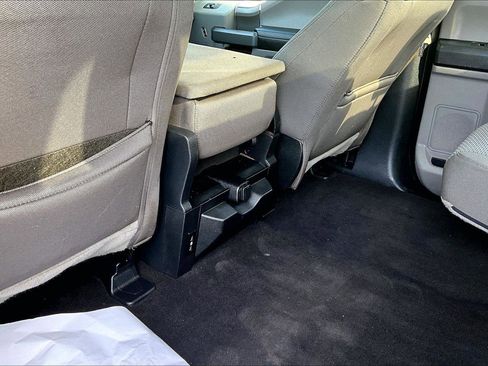 Used 2020 Ford F150 XLT w/ XTR Package image 30