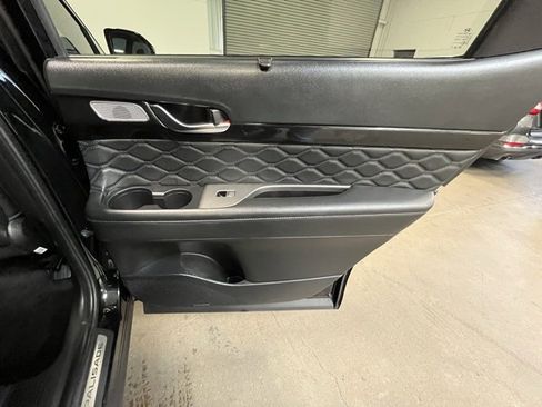 Used 2022 Hyundai Palisade Calligraphy image 13