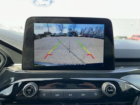 Used 2025 Ford Escape ST-Line image 24