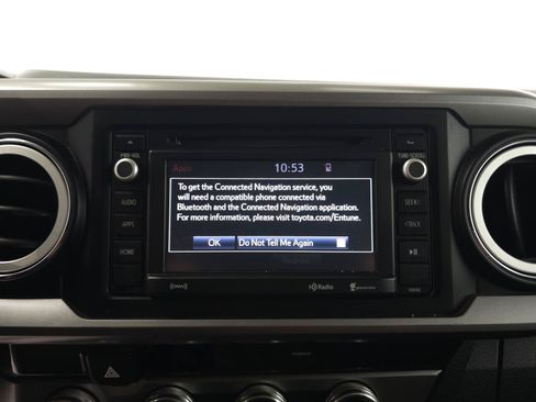 Used 2016 Toyota Tacoma SR5 w/ Exterior Package AWD/4WD image 6