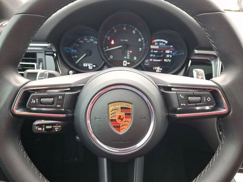Used 2023 Porsche Macan AWD/4WD image 25