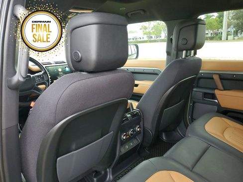 Used 2023 Land Rover Defender 110 X image 18