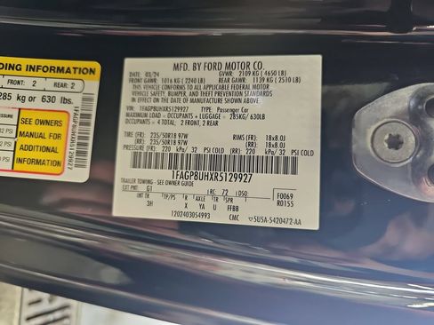 Used 2024 Ford Mustang Premium RWD image 33