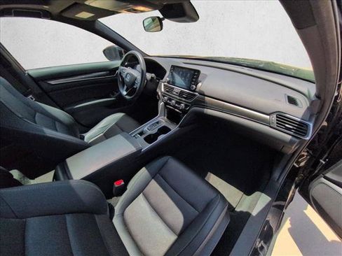 Used 2019 Honda Accord Sport image 21