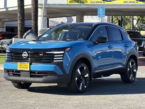 New 2026 Nissan Kicks SR image 5