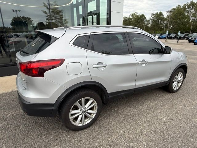 Used 2019 Nissan Rogue Sport SV AWD/4WD image 5