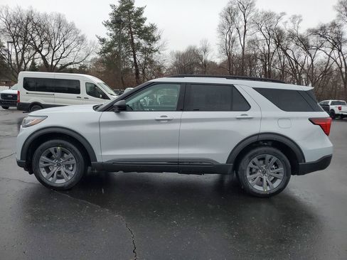 New 2026 Ford Explorer Active image 37