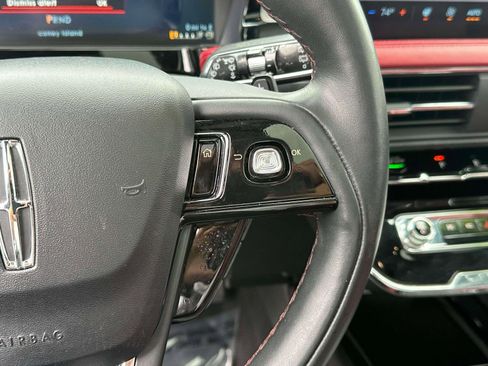 Used 2023 Lincoln Corsair Reserve w/ Equipment Group 201A image 21