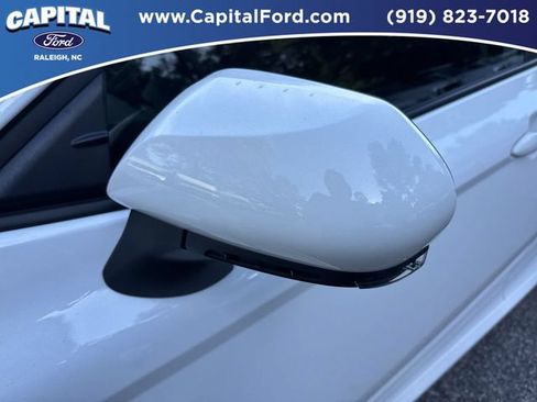 Used 2025 Toyota Camry LE FWD image 12