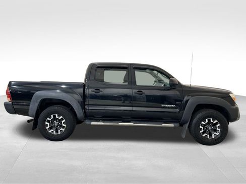 Used 2014 Toyota Tacoma PreRunner w/ Convenience Package RWD image 8