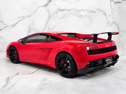 Used 2012 Lamborghini Gallardo LP 570-4 AWD/4WD image 8