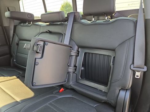 Used 2021 GMC Sierra 1500 Denali w/ Denali Ultimate Package AWD/4WD image 33