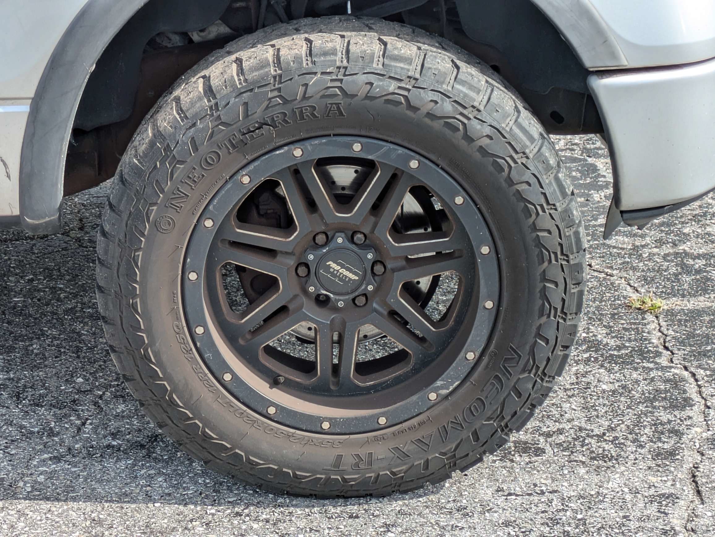 Used 2013 Ford F150 FX4 w/ Luxury Equipment Group AWD/4WD image 12