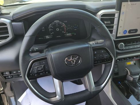 Used 2023 Toyota Tundra Platinum AWD/4WD image 15